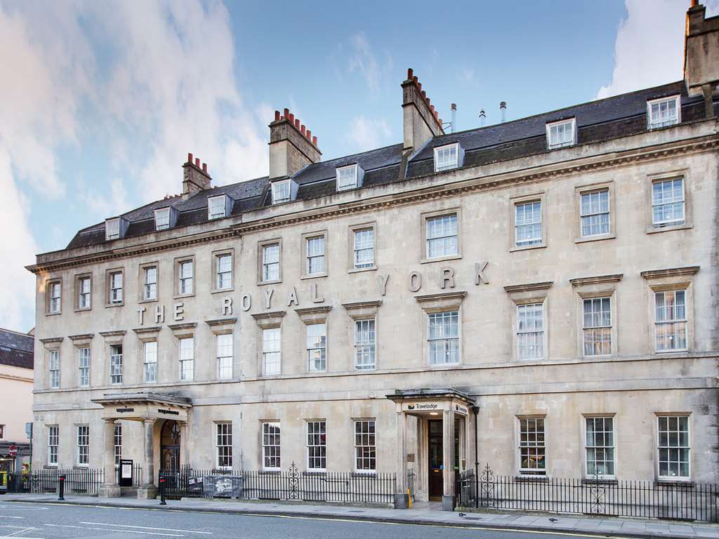 Travelodge Bath Central Exterior photo